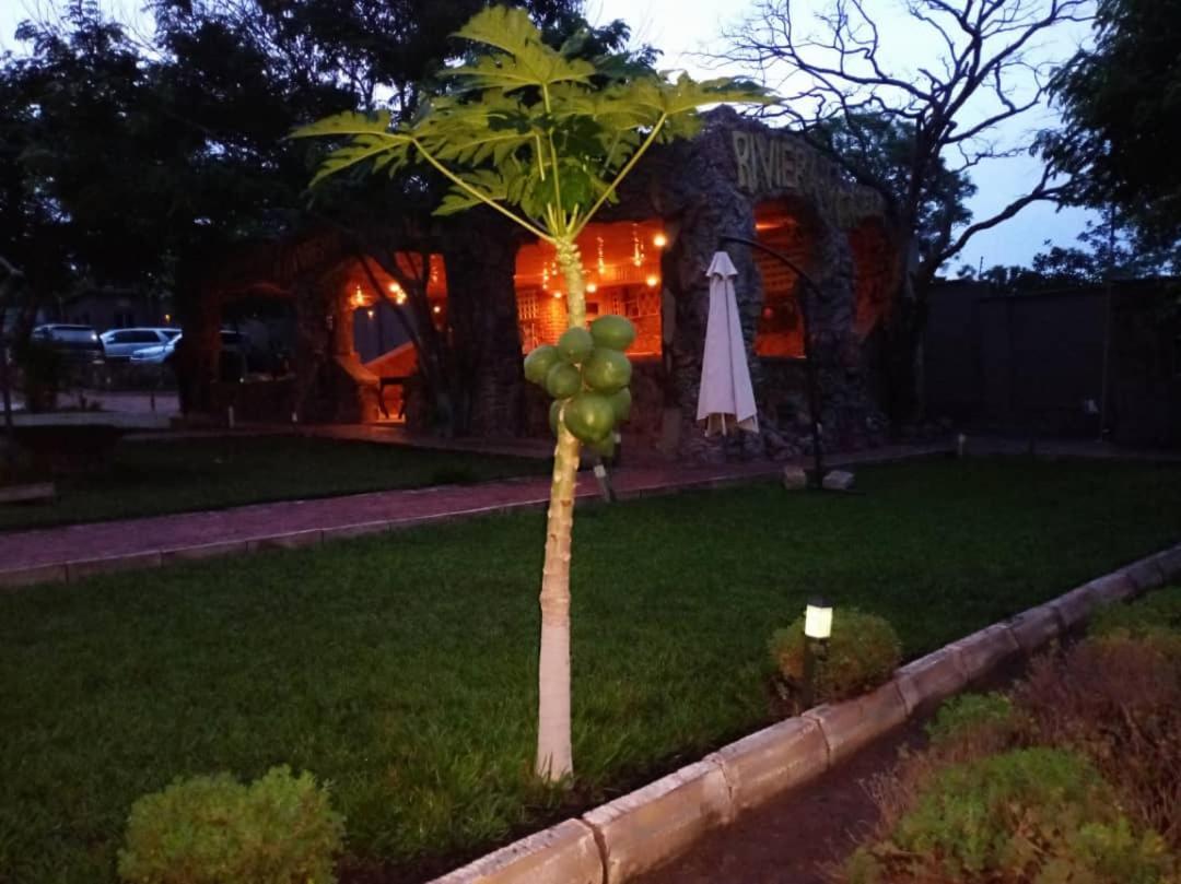Riviera Wansela Beach Hotel By Colibri Kolwezi المظهر الخارجي الصورة
